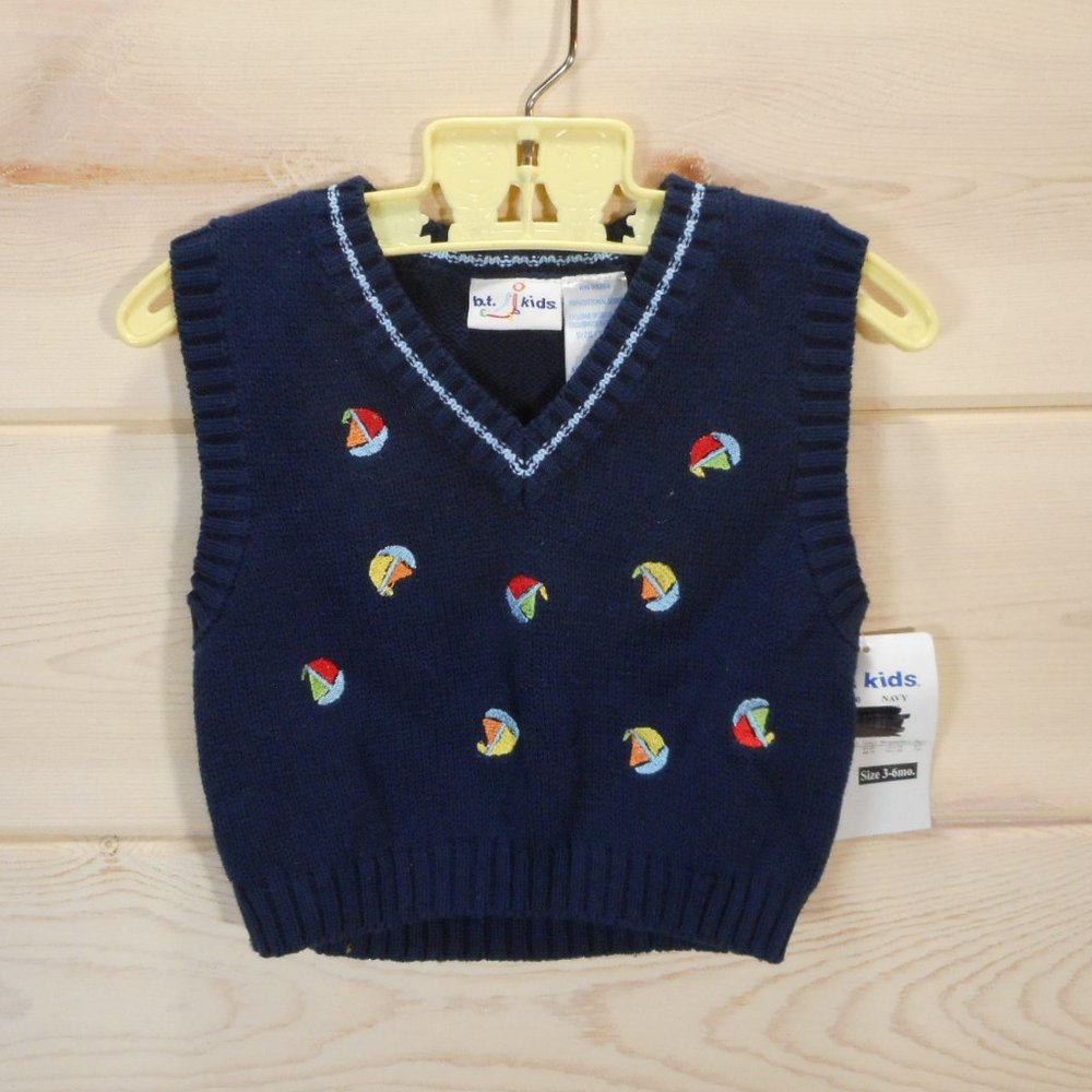B.T. Kids Baby Boys Size 3-6 Mo Navy Blue Sweater Vest Sailboats Sailing NWT